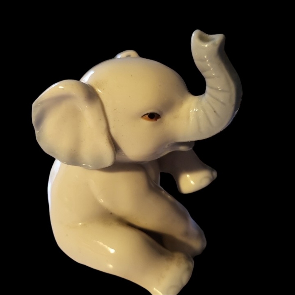 Vintage PG Porcelain Sitting Baby Elephant